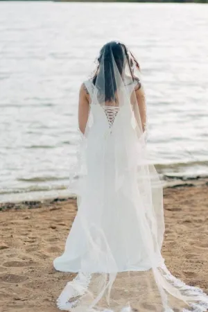 Charming 3Meters Long Tulle With Applique Wedding Veils V09