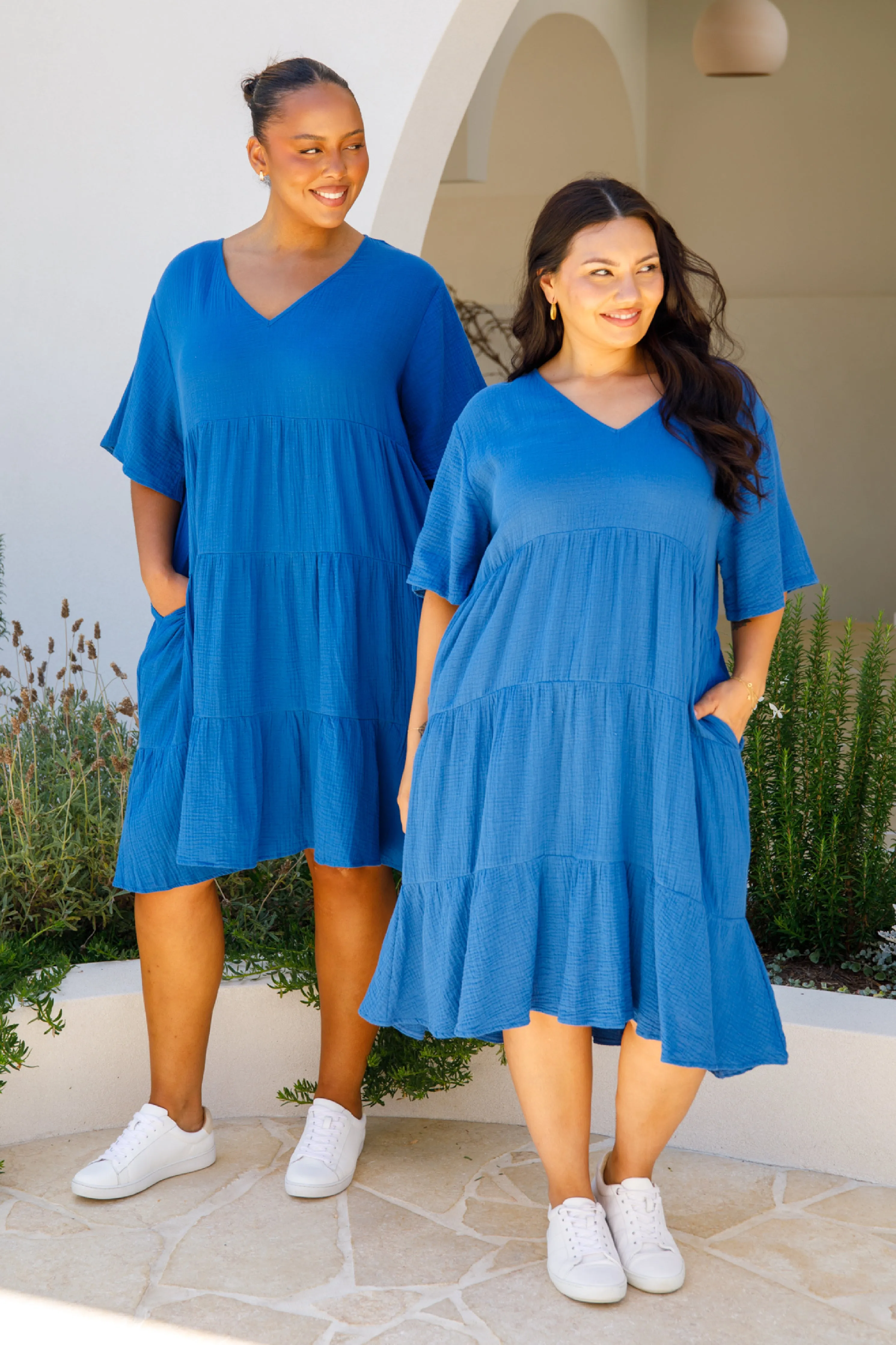 Chic Dress | Ultramarine