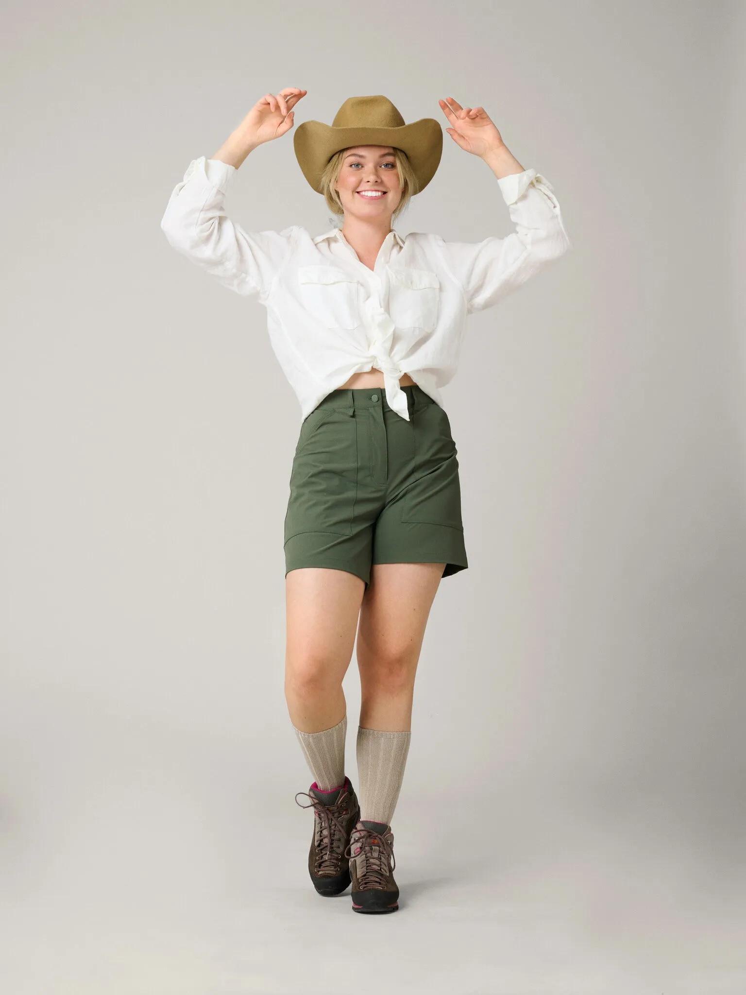 Ester Outdoor Shorts Green (ARCHIVED)