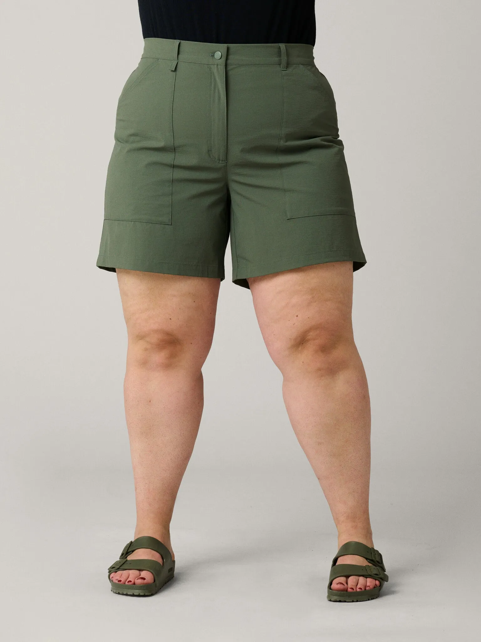 Ester Outdoor Shorts Green (ARCHIVED)