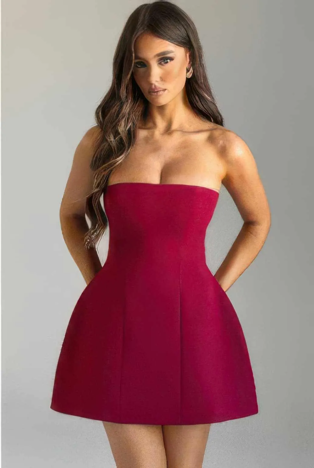 Glow Chic's Solid Color Backless Slim Fit Tube Dress - Casual Short Party Dress