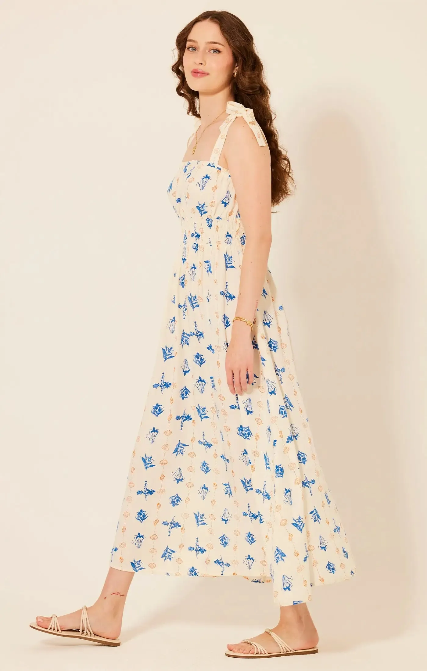 LIGHT FLOWY BEACH SIDE MAXI DRESS
