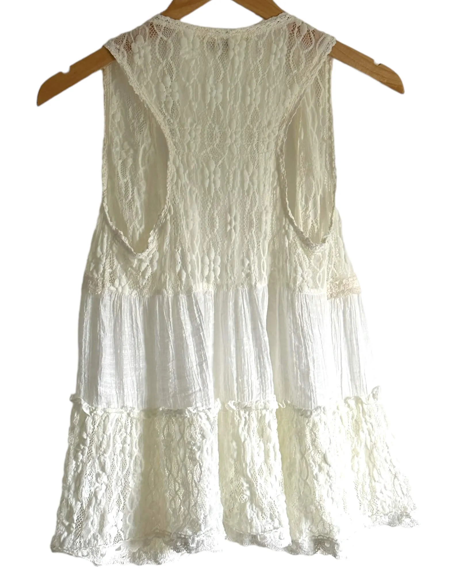 Light Summer Ivory Lace Sleeveless Cardigan