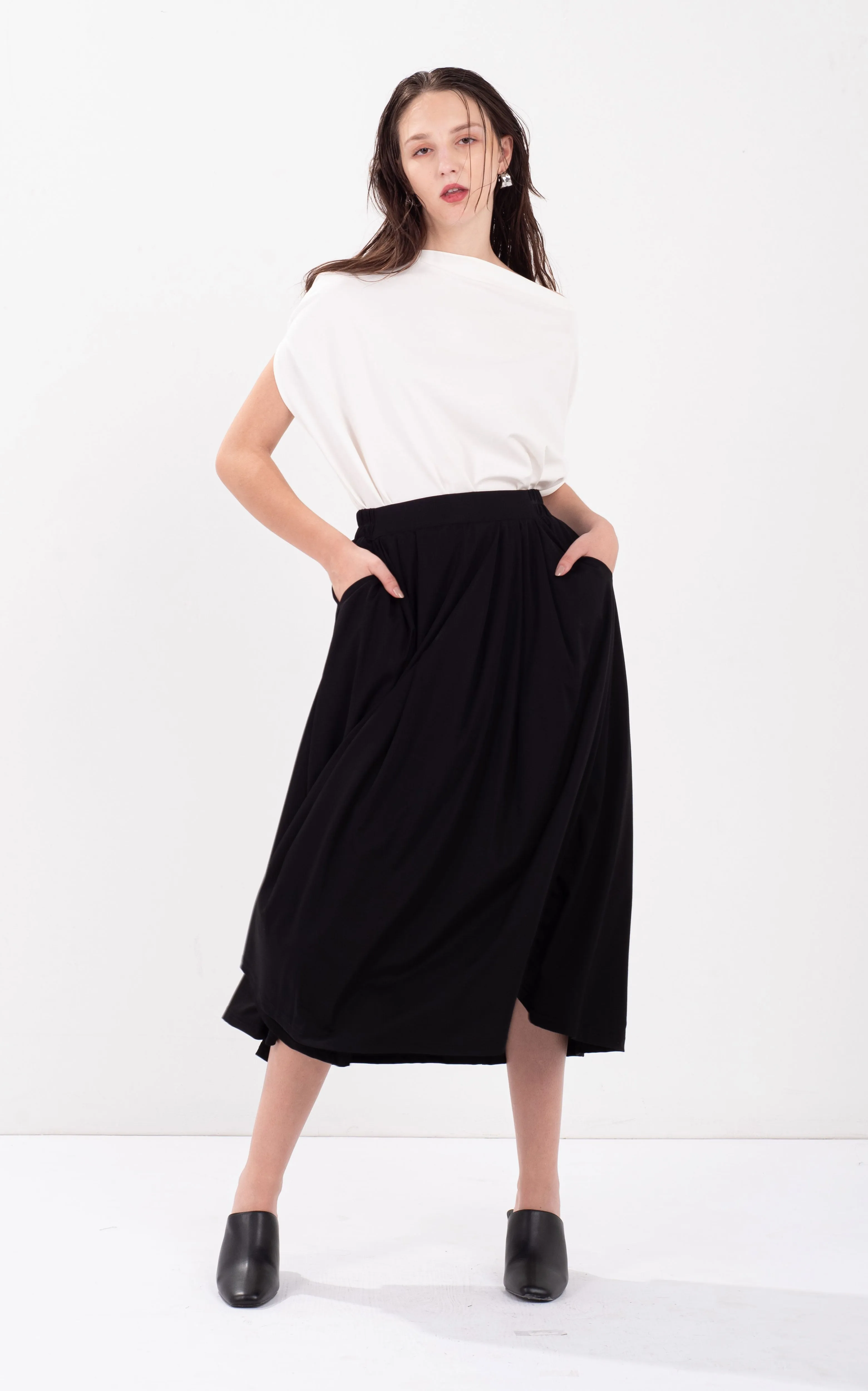 Lycra Pleated Skirt