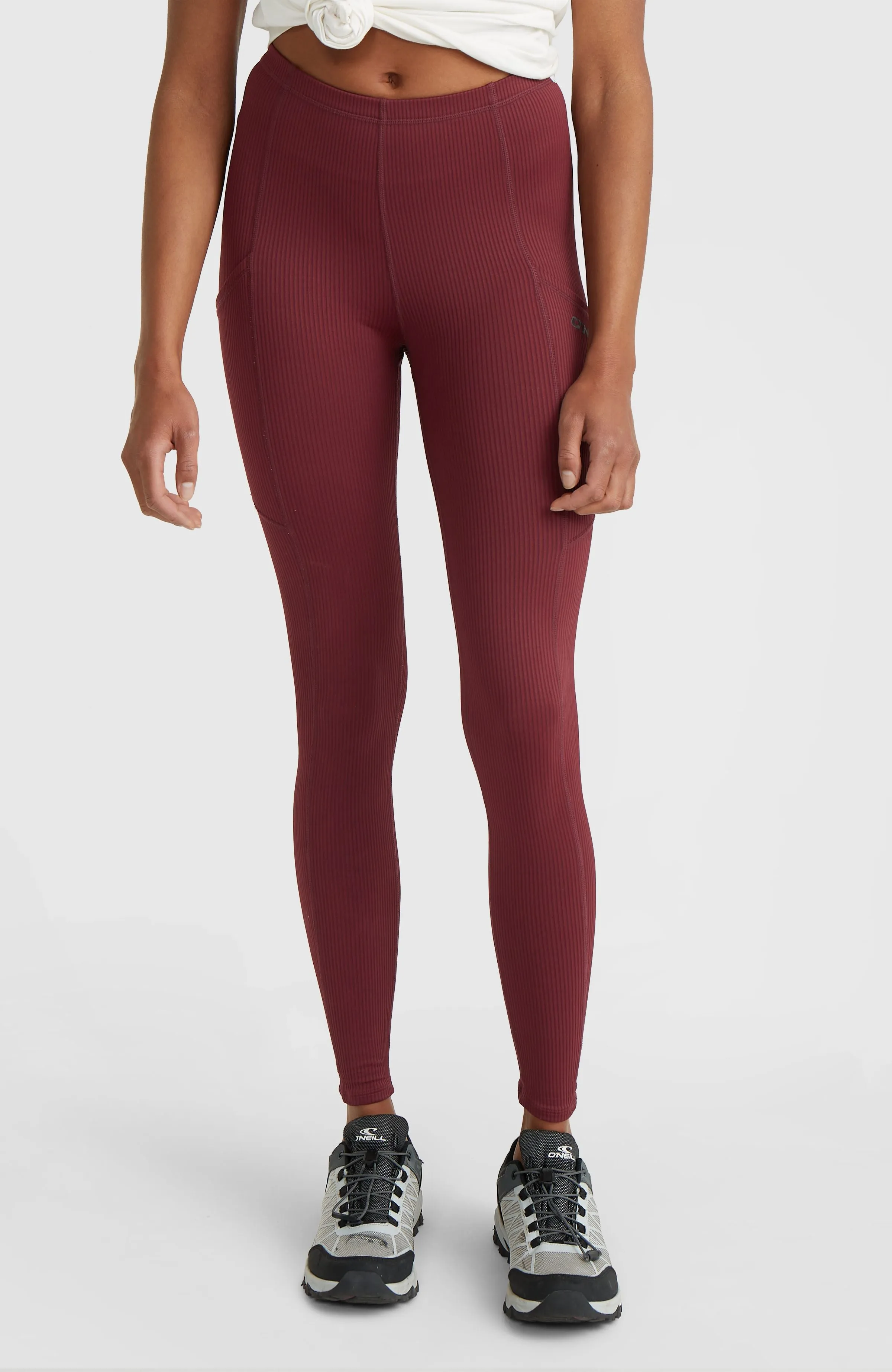 O'Neill TRVLR Series Ribbed Leggings | Windsor Wine