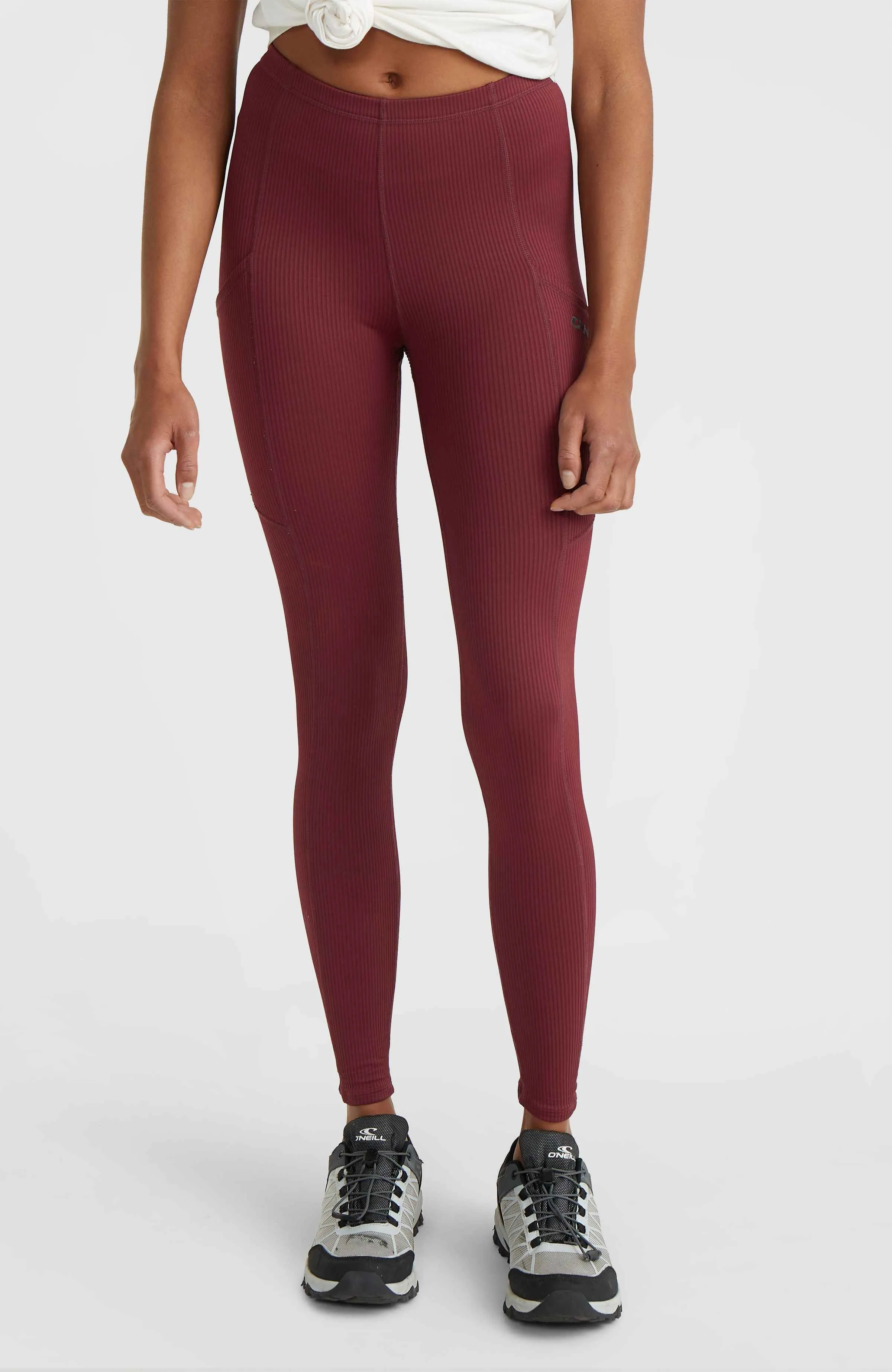 O'Neill TRVLR Series Ribbed Leggings | Windsor Wine